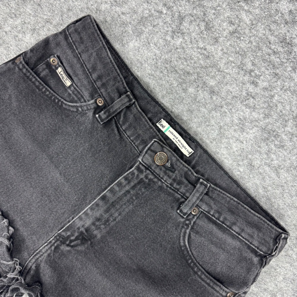 Lee Women Relaxed Straight Leg Denim Shorts Black Frayed Cut Off Size 8 / Medium